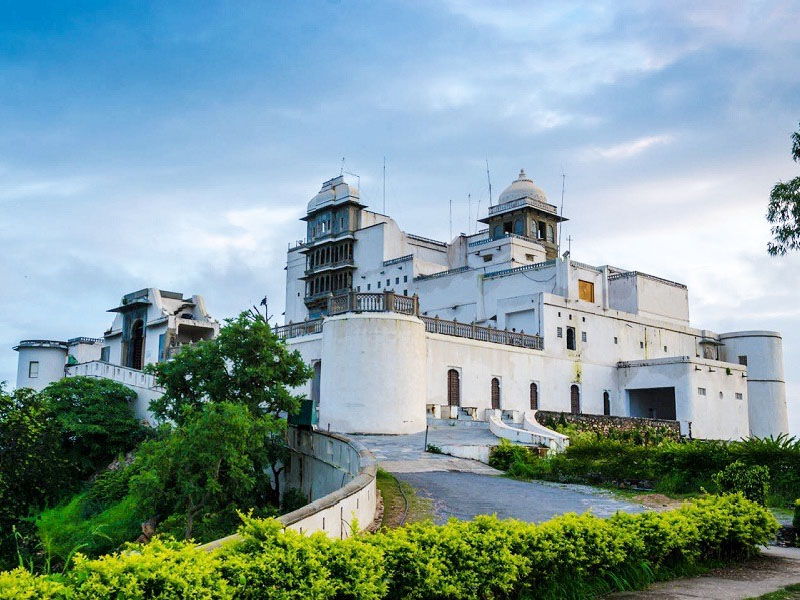 <strong>Udaipur Tour Guide</strong>